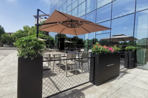 宁国伯爵王朝大酒店