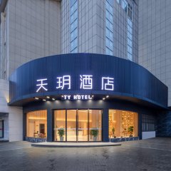 酒店头图