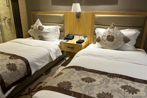 紫御国际假日酒店(承德避暑山庄店)