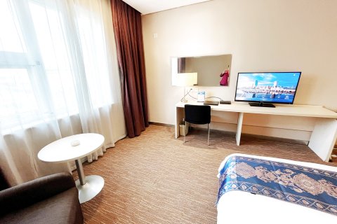 速8酒店(安阳印象汇七中店)