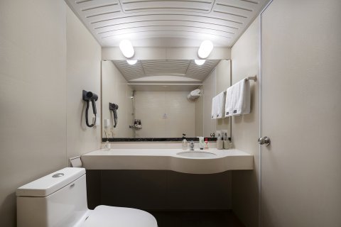 平舆世纪星酒店(汽车站龙腾大厦店)