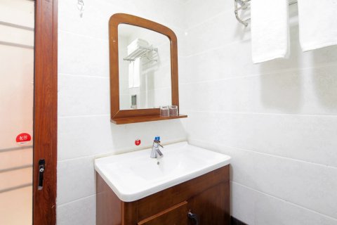 三亚木卡姆大酒店(金鸡岭高铁站店)