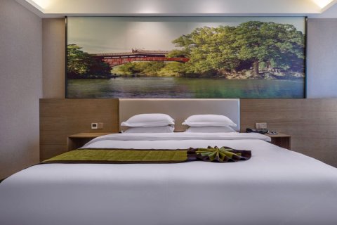 途客中国轻居酒店(泰顺华鸿广场店)