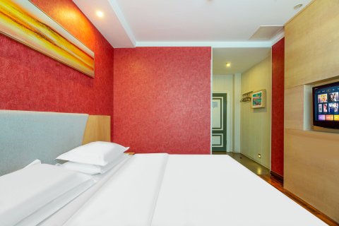 张家口诚纪酒店(尚峰广场店)