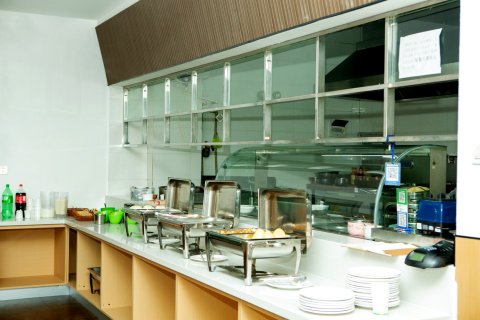 怡程商务酒店(218国际购物公园店)