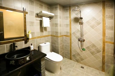 阳朔河岸竹林度假酒店