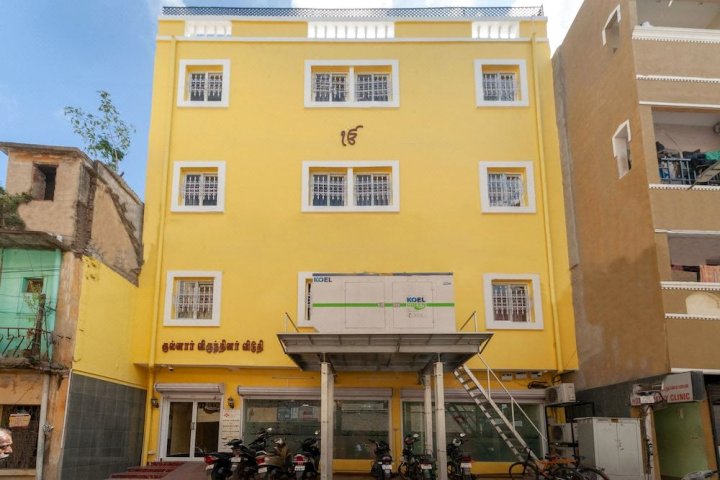 22588 阿波罗医院附近旗舰酒店(Collection O 22588 Gulnar Guest House Near Apollo Hospital)