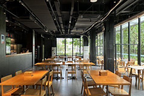 璞驿澳斯特WOW酒店(英西峰林走廊店)