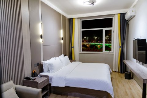 承德避暑山庄环宇假日酒店