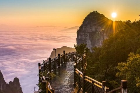 迷家主题客栈(张家界天门山索道站店)