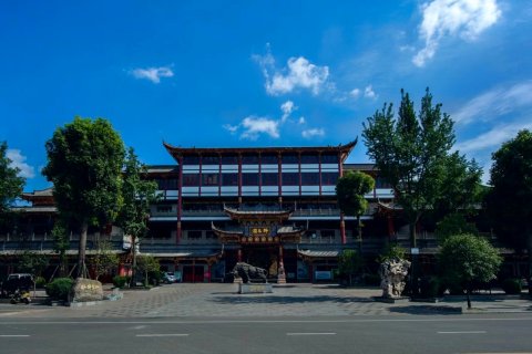 青神江湾神木园