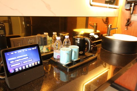 尚运铂金酒店(外滩核心区店)