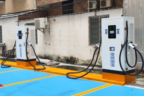 廉江华茂大酒店