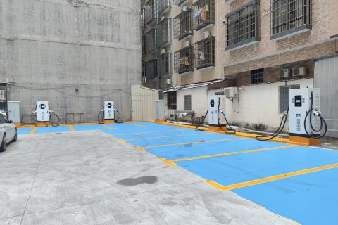 廉江华茂大酒店