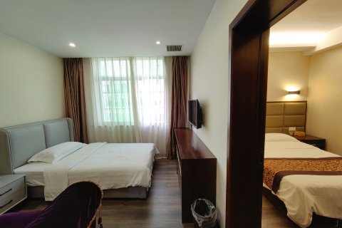 豪霆宾馆(杭州桂花西路地铁站店)