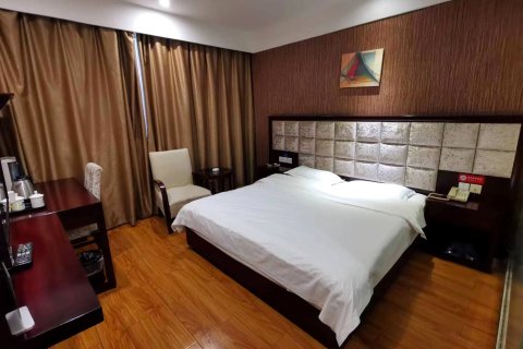 汇泉精品酒店(泰安火车站农大店)