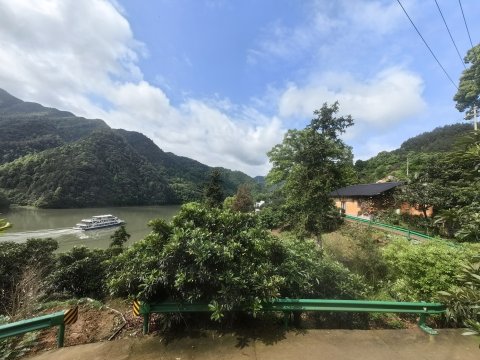 新安江山水画廊冉悦居民宿