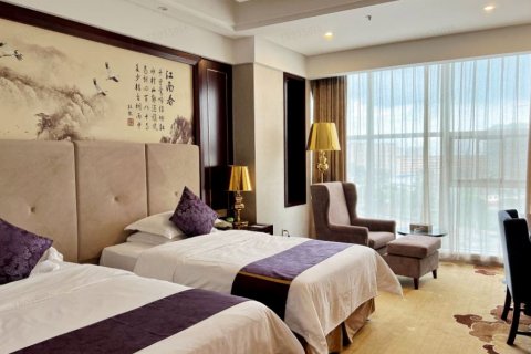 固始东方伯爵酒店(蓼城大道根亲文化园店)