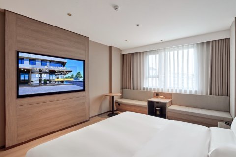 城固东方大酒店