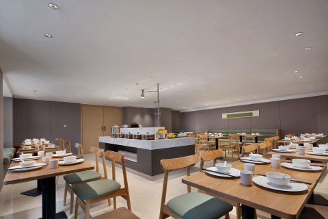 四方馆·黔里酒店(贵阳观山湖会展城金融城店)