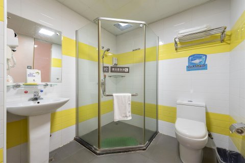 7天连锁酒店(佛山祖庙地铁站卫国路店)