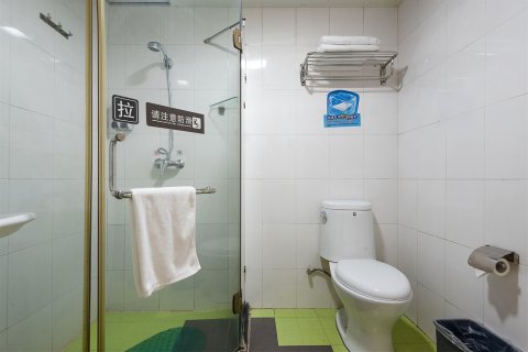 7天连锁酒店(佛山祖庙地铁站卫国路店)