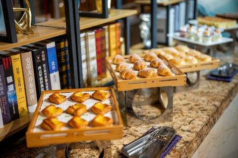 泰顺长红大酒店(温州泰顺新城大道店)