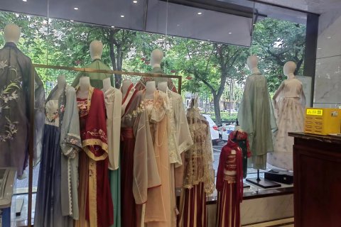 洛阳乐思园商务酒店(洛邑古城丽景门十字街店)