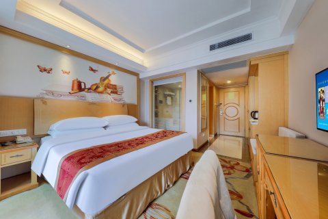 沐云假日酒店 (清远古龙峡店)