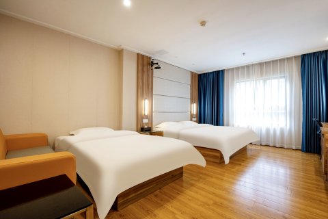 汕头潮泰致尚酒店(小公园汕头汽车总站店)