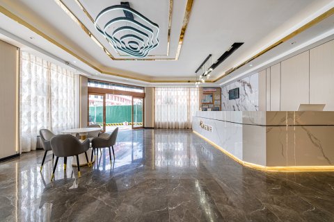 左贡丽呈睿轩酒店