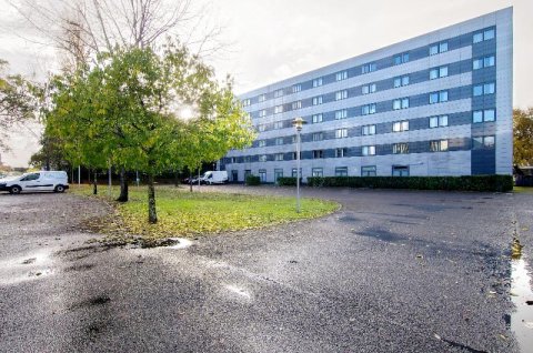 柏锐斯波尔多默里尼亚克机场(Cerise Bordeaux Mérignac Aéroport)