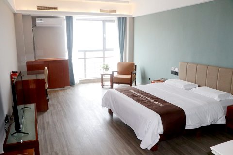 红枕安悦连锁酒店(安丘泰华城店)