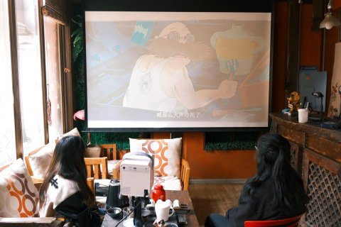 丽江束河三寸日光客栈