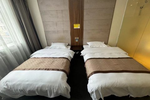 满洲里北湖七禧商务宾馆