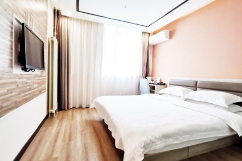 华驿精选酒店(涿州开发区时光汇店)