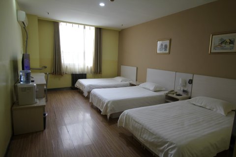 京华连锁酒店(保定火车站店)