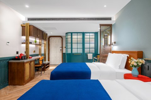 苏州石路地铁站山塘街厚居酒店