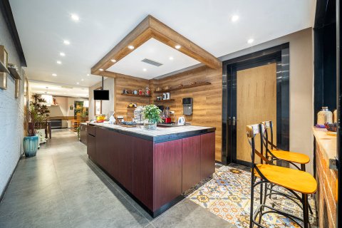 奥斯汀A+精品酒店(贵阳火车站万象城店)