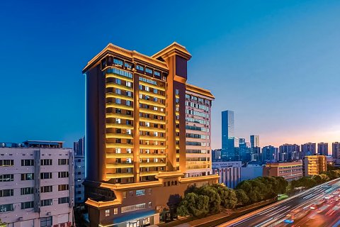 海口希辰智享酒店(海口美兰国际机场T1T2航站楼店)