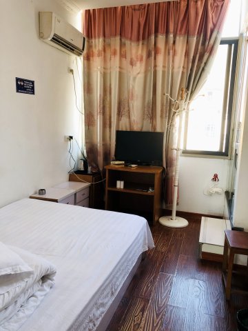 建德舒逸宾馆