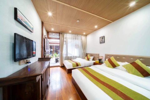 丽江初见千百度客栈