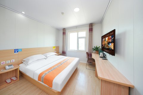 梧桐树精品酒店(青岛农业大学地铁站店)