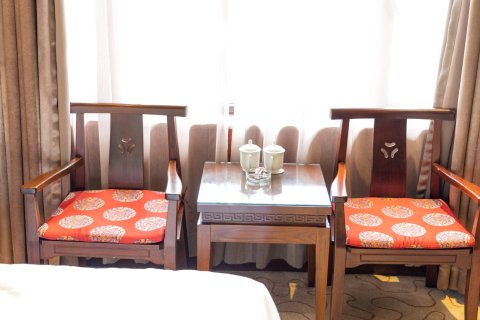 乳山福如东海书画院酒店