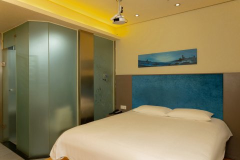 如家睿柏云酒店(德州火车站步行街广场店)