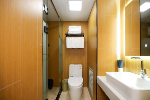 清枫酒店(延吉延边大学西市场店)