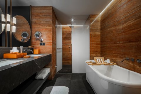 西安钟鼓楼万达颐华・琳凯诺酒店