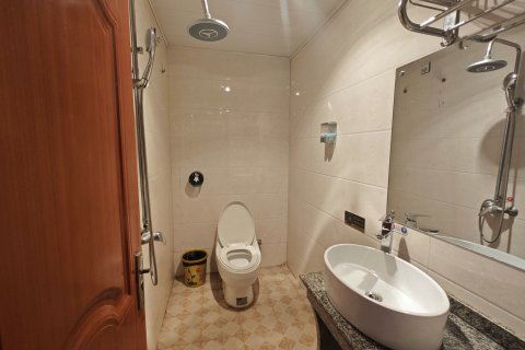 吉隆珠峰后花园酒店