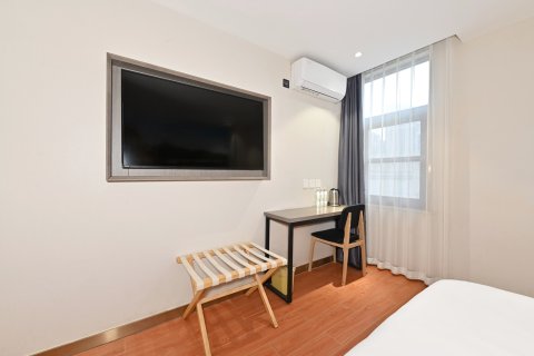 海友酒店(北京大兴龙湖天街生物基地地铁站店)