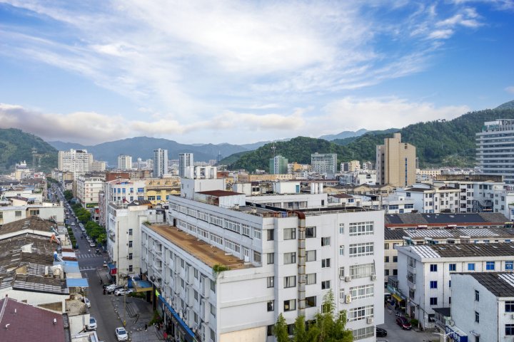 三门大酒店